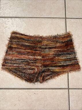 Cozy Multi-Stripe Fuzzy Knit Women’s Shorts - Rust Multi